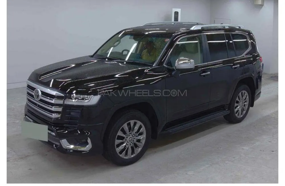 Toyota Land Cruiser 2023 for Sale in Lahore Image-1