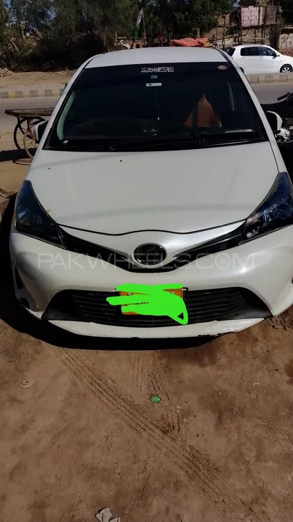 Toyota Vitz 2015 for sale in Hyderabad