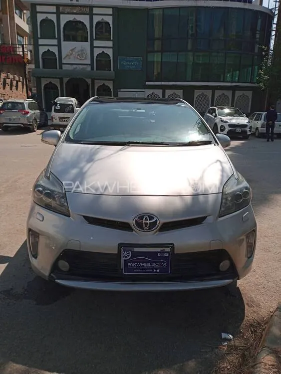 Toyota Prius 2014 for Sale in Islamabad Image-1