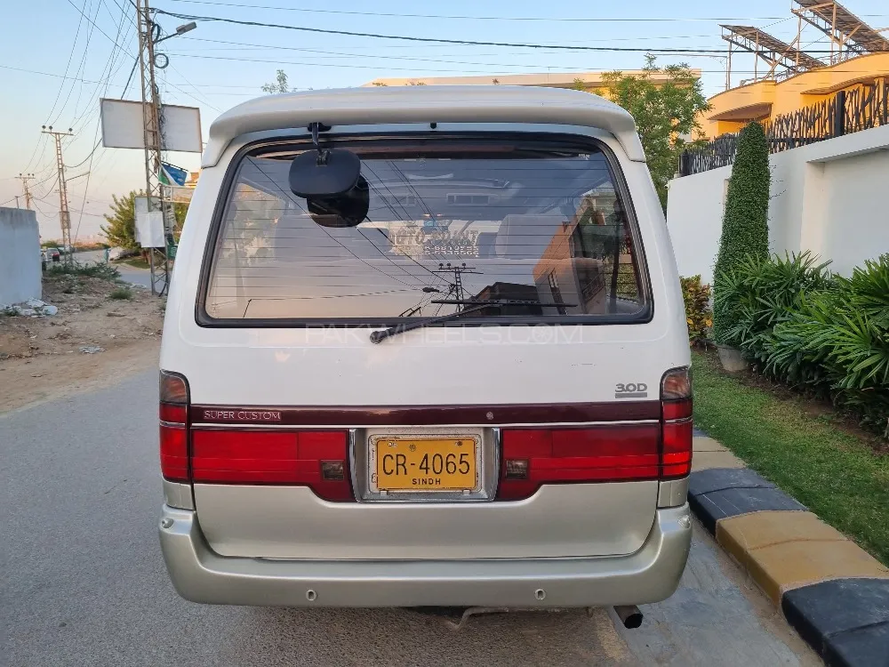 Toyota Hiace 1996 for Sale in Karachi Image-1