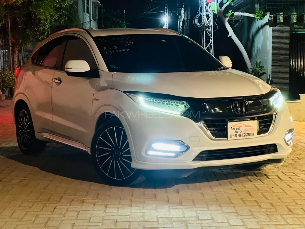Honda Vezel 2018 for Sale in Hyderabad Image-1