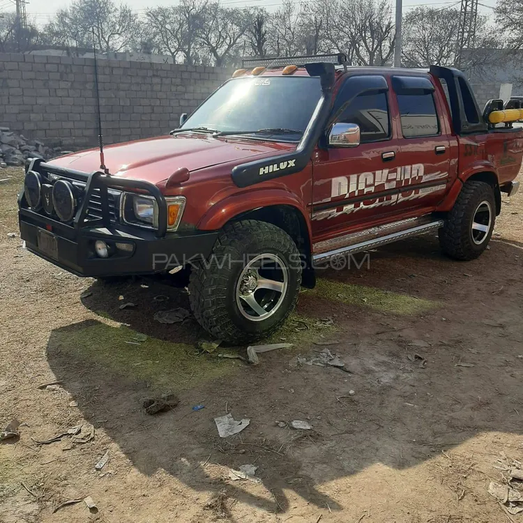 Toyota Hilux 1991 for Sale in Mardan Image-1