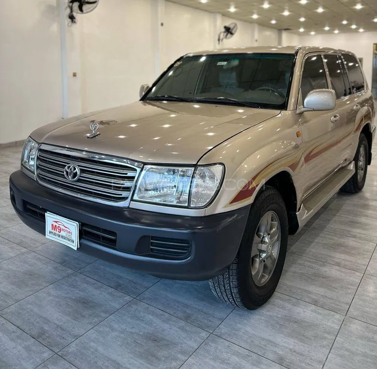 Toyota Land Cruiser 2004 for sale in Hyderabad