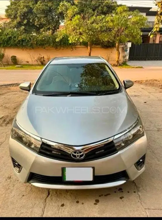 Toyota Corolla 2015 for Sale in Gujrat Image-1