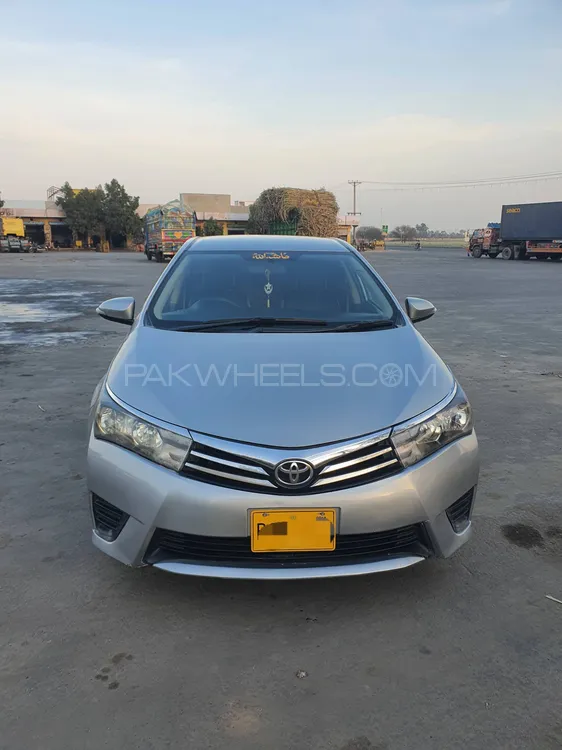 Toyota Corolla 2014 for Sale in Ahmed Pur East Image-1