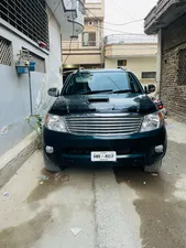 Toyota Hilux SR5 2008 for Sale