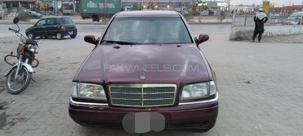 Mercedes Benz C Class 1996 for Sale in Ranipur Image-1