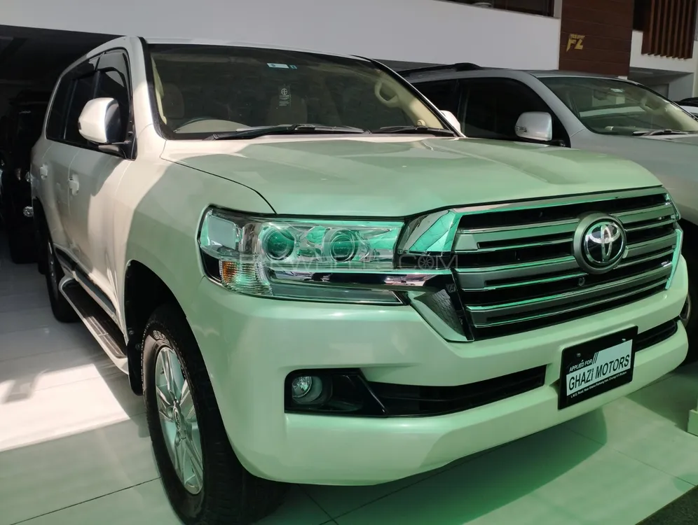 Toyota Land Cruiser 2013 for sale in Multan
