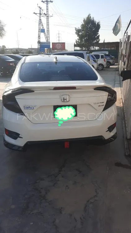 Honda Civic 2018 for Sale in Hayatabad Image-1