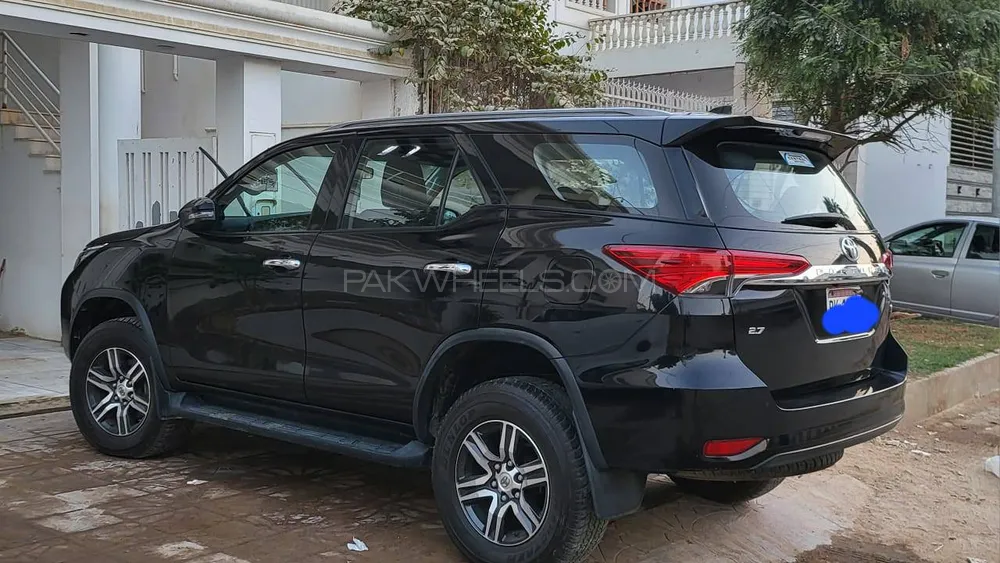 Toyota Fortuner 2022 for sale in Karachi