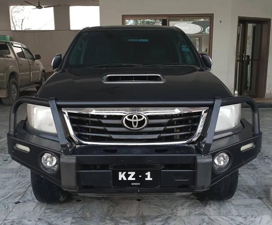 Toyota Hilux 2012 for Sale in Khushab Image-1
