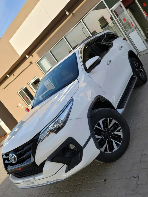 Toyota Fortuner 2021 for Sale in Burewala Image-1