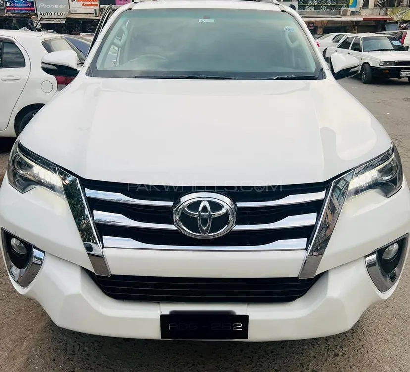 Toyota Fortuner 2017 for Sale in Attock Image-1