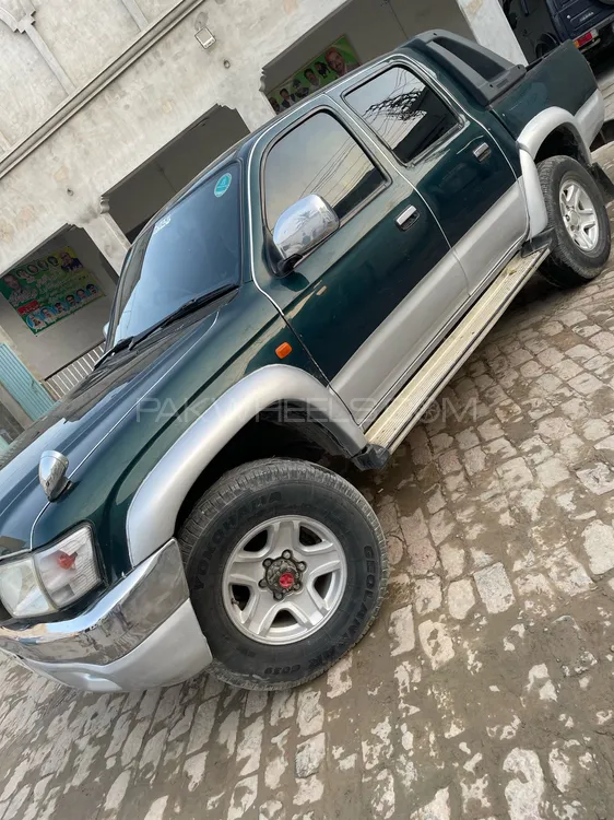 Toyota Hilux 2000 for sale in Multan