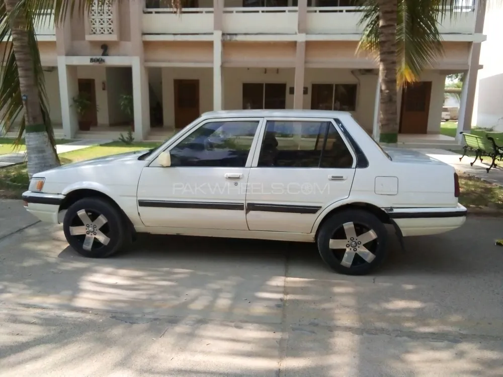 Toyota Corolla 1985 for sale in Karachi