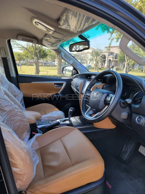 Toyota Fortuner 2021 for Sale in Multan Image-1