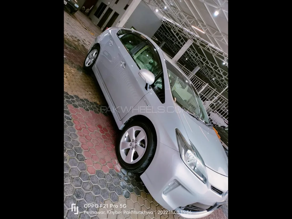 Toyota Prius 2015 for sale in Peshawar
