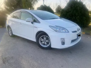 Toyota Prius S Touring Selection GS 1.8 2011 for Sale