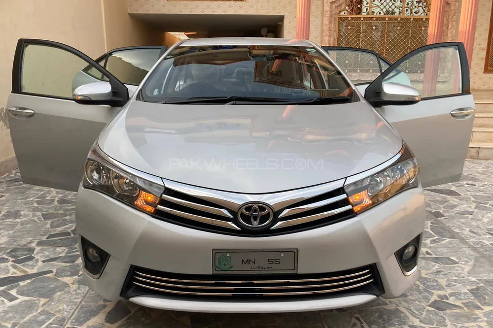 Toyota Corolla 2016 for Sale in Fateh pur Image-1