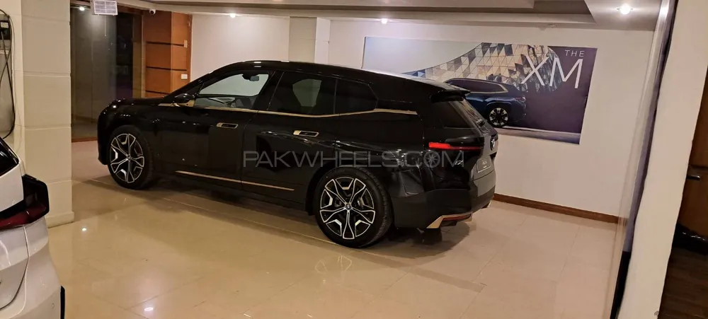BMW iX 2023 for Sale in Islamabad Image-1