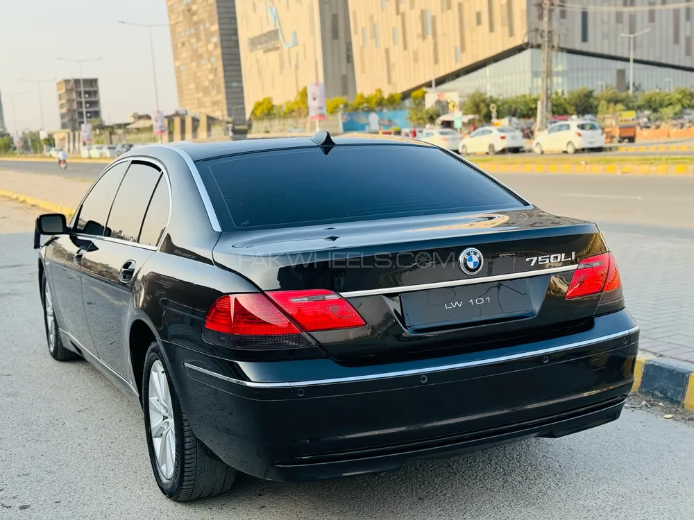 BMW 7 Series 2006 for sale in Lahore