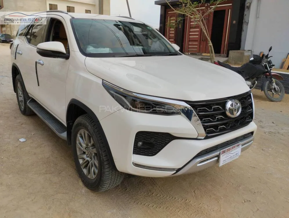 Toyota Fortuner 2021 for sale in Karachi