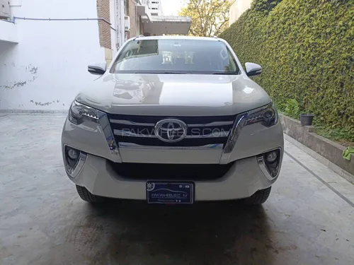 Slide_toyota-fortuner-2-7-automatic-2017-98578948