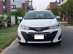 Toyota Yaris GLI MT 1.3 2021 for Sale