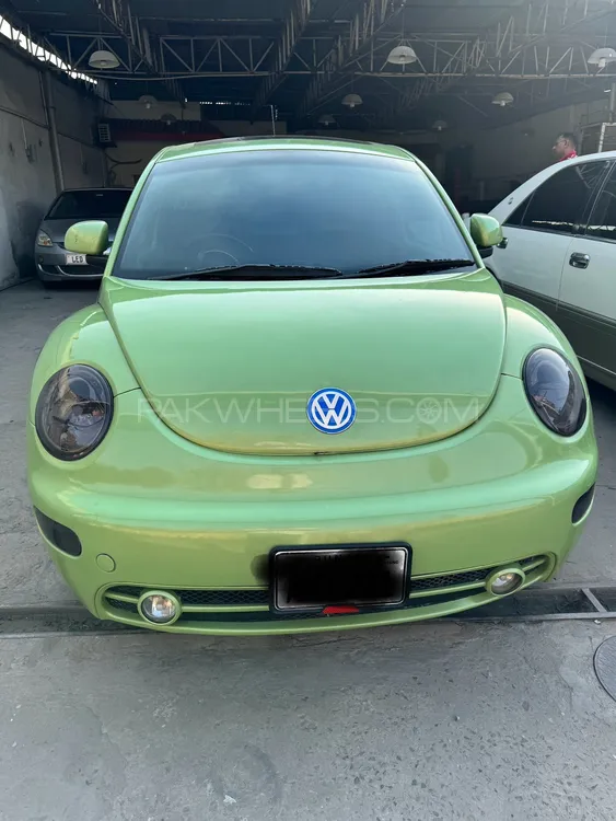 Volkswagen Beetle 2000 for Sale in Lahore Image-1