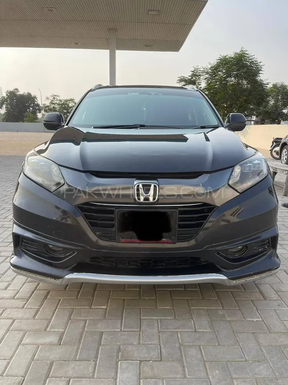Honda Vezel 2014 for Sale in Sargodha Image-1