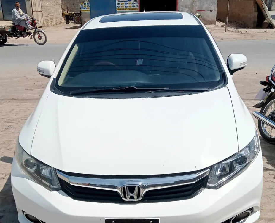 Honda Civic 2014 for Sale in Muzaffar Gargh Image-1