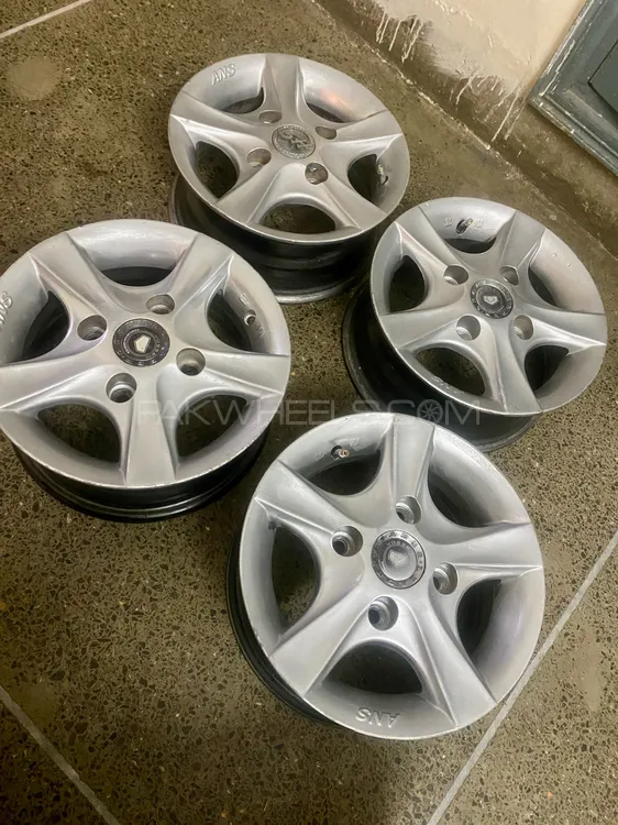 Alloy Rims 12 inches Image-1