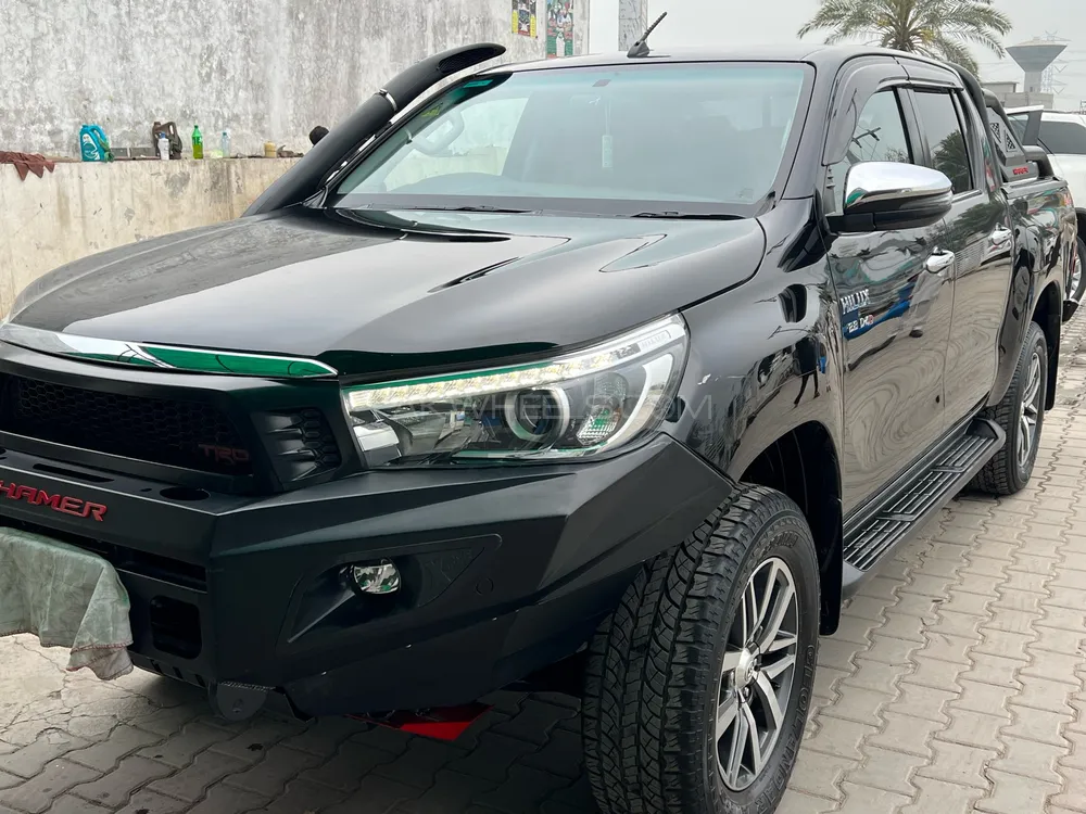 Toyota Hilux 2019 for Sale in Gujrat Image-1