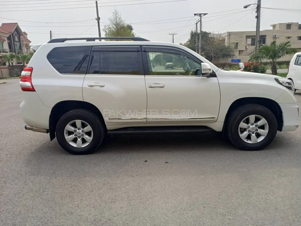 Toyota Prado 2016 for sale in Lahore