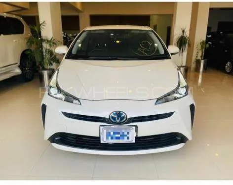 Toyota Prius 2020 for Sale in Risalpur Image-1