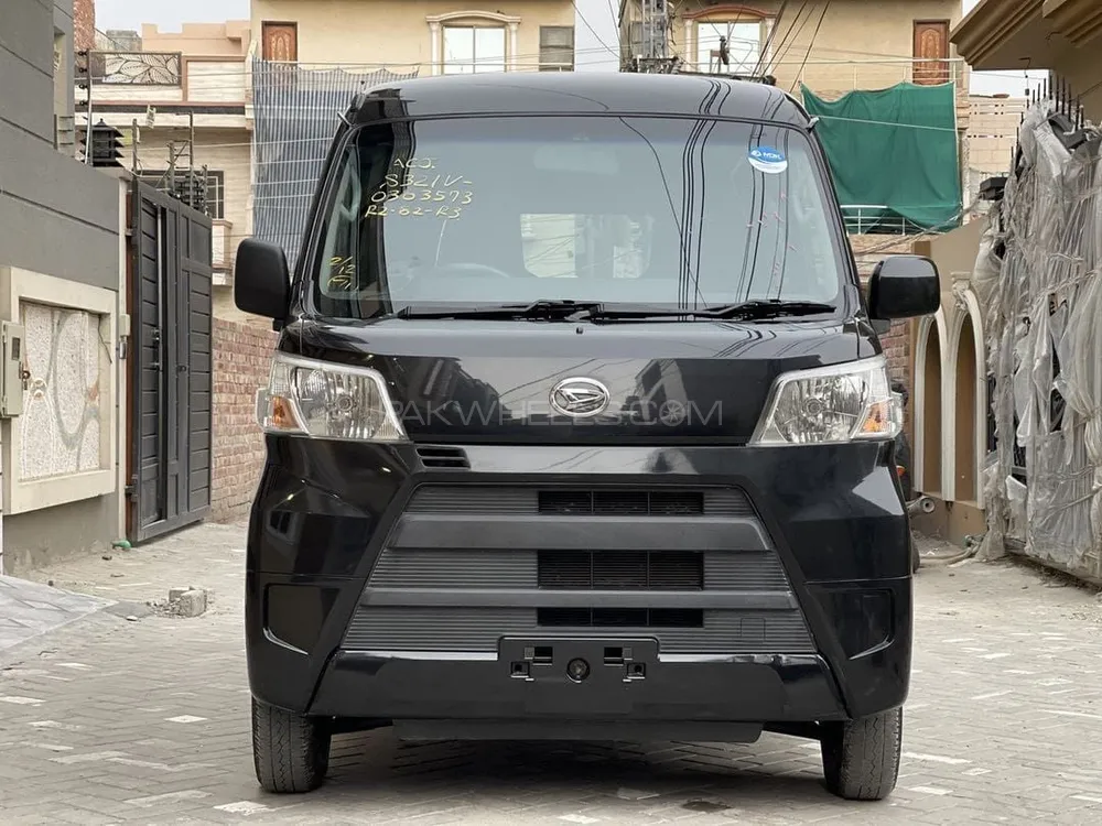 Daihatsu Hijet 2018 for sale in Peshawar
