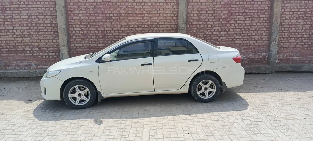Toyota Corolla 2012 for Sale in Shorkot Cantt Image-1