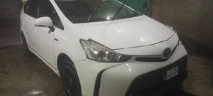 Toyota Prius Alpha S Touring 2015 for Sale