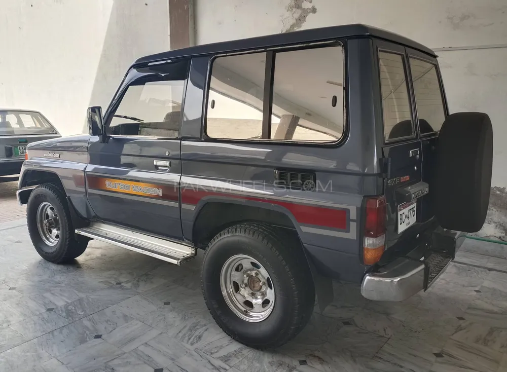 Toyota Land Cruiser 1985 for Sale in Khushab Image-1