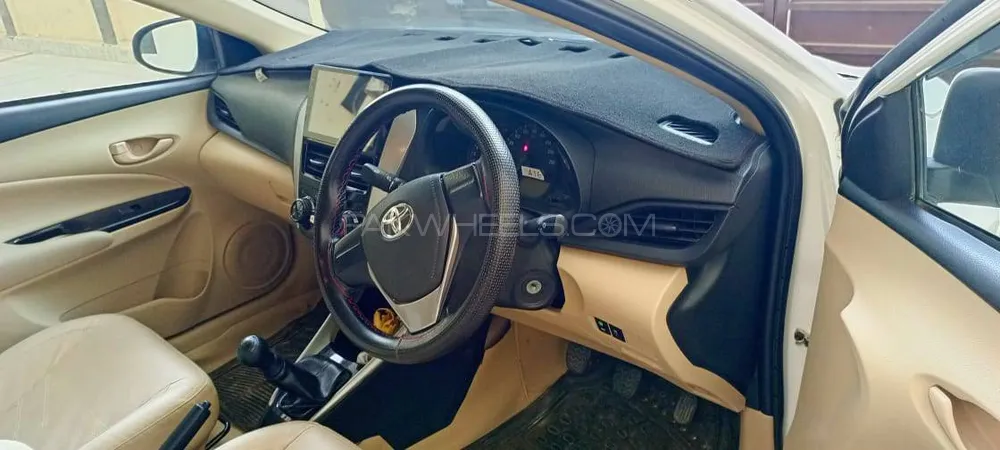 Toyota Yaris 2021 for Sale in Layyah Image-1