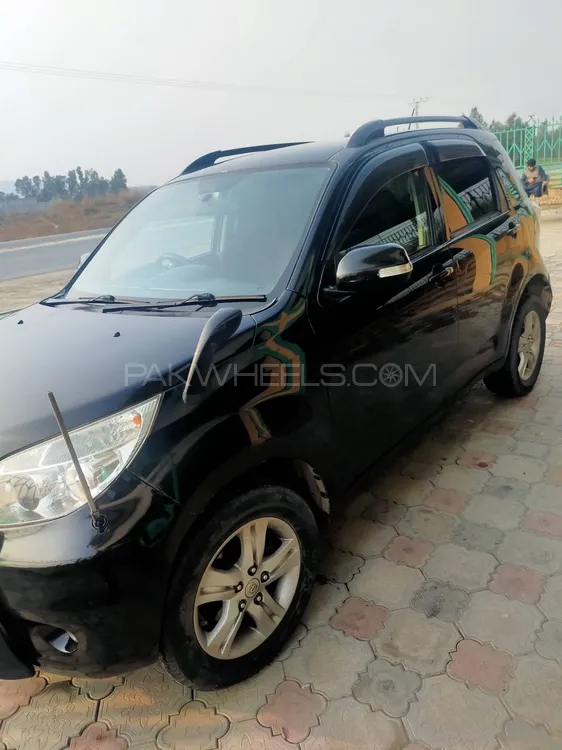 Toyota Rush 2014 for Sale in Attock Image-1