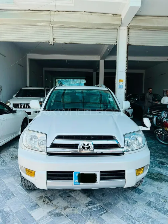 Toyota Surf 2005 for Sale in Mardan Image-1