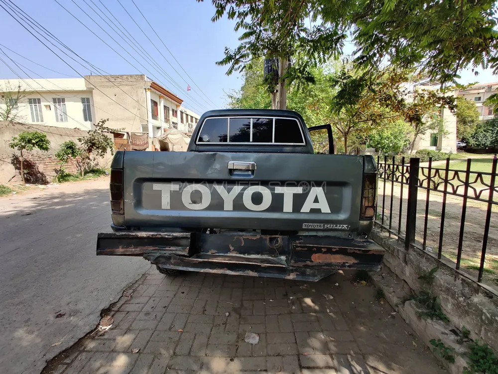 Toyota Hilux 1994 for sale in Lahore
