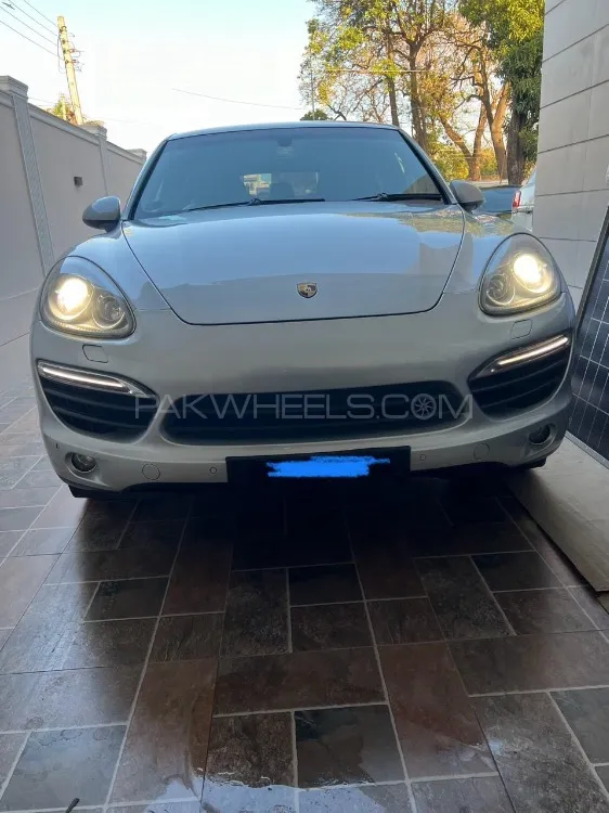 Porsche Cayenne 2013 for Sale in Sialkot Image-1