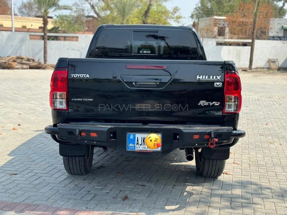 Toyota Hilux 2018 for sale in Jhang