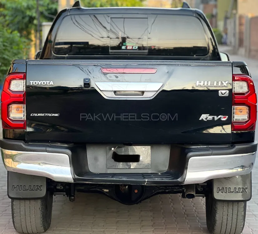 Toyota Hilux 2017 for sale in Faisalabad