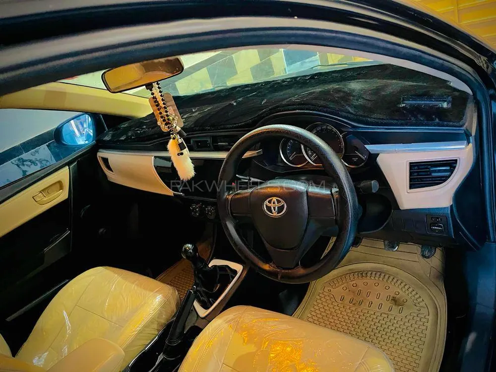 Toyota Corolla 2014 for sale in Mardan