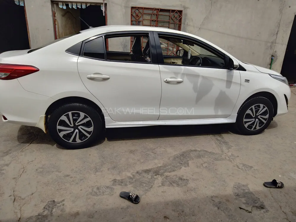 Toyota Yaris 2021 for Sale in Vehari Image-1