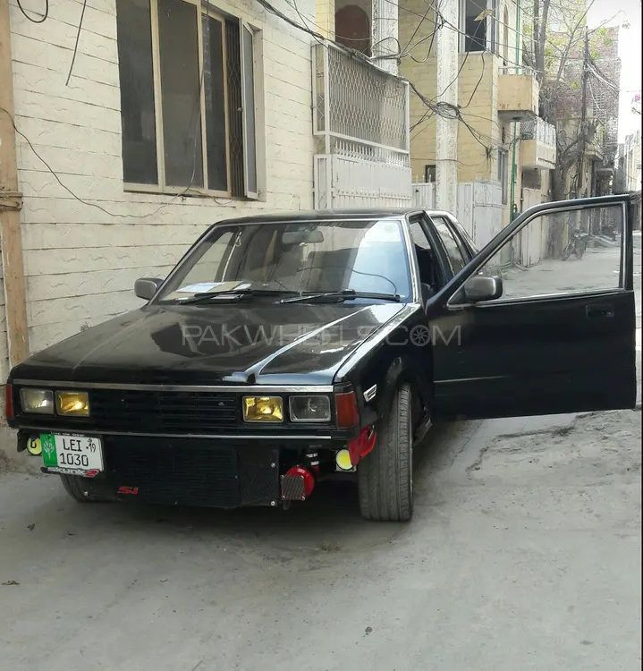 Nissan Cedric 1992 for Sale in Lahore Image-1