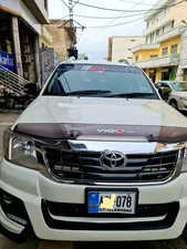 Toyota Hilux Vigo Champ V 2012 for Sale